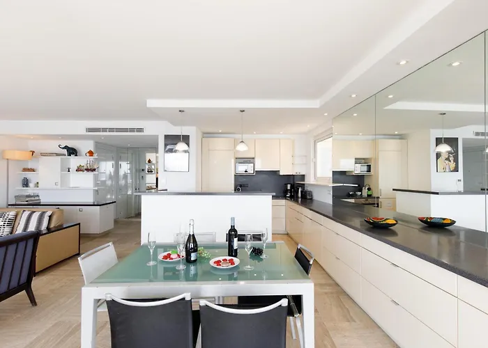 Du Sud 4 Yourhosthelper * كان